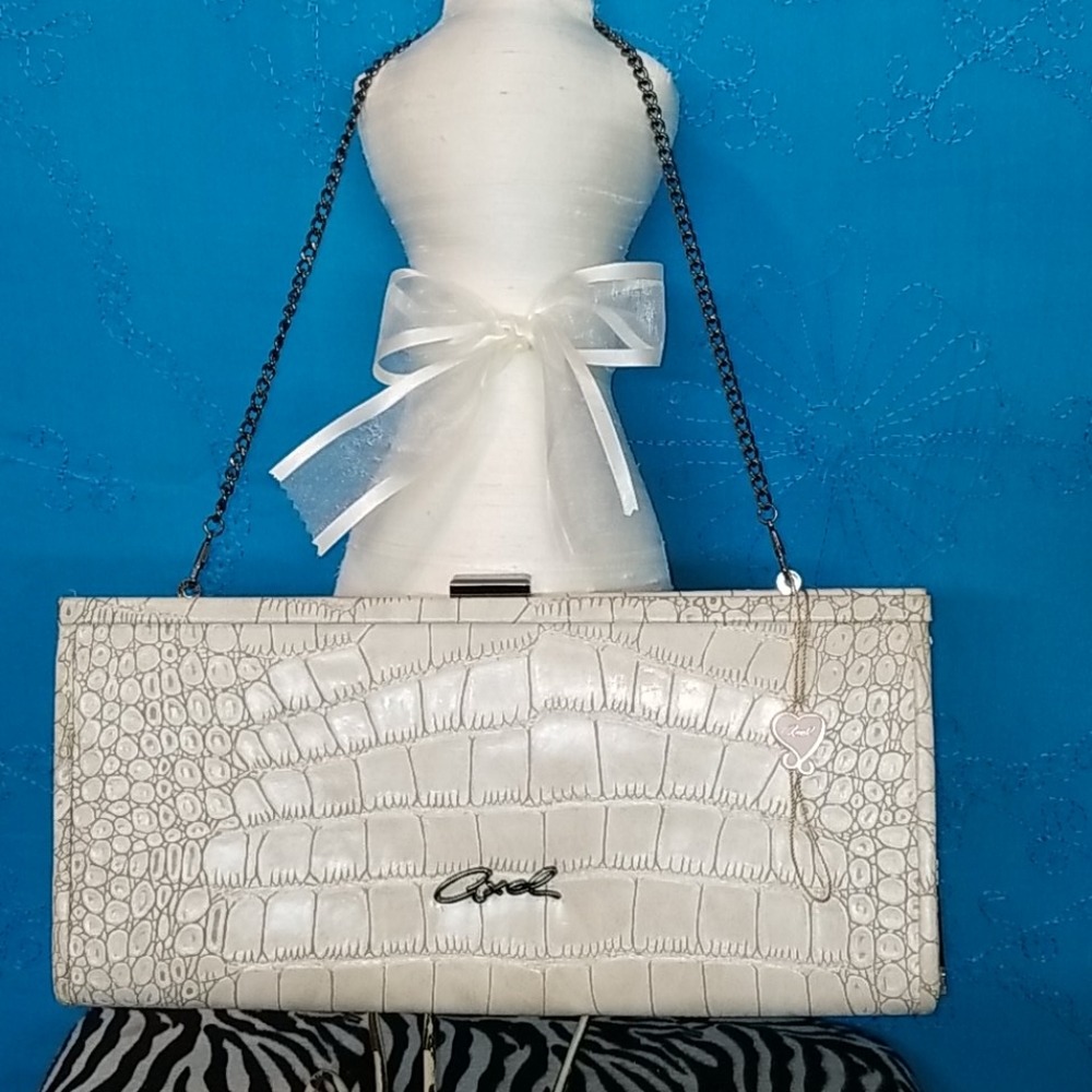 AXEL PURSE